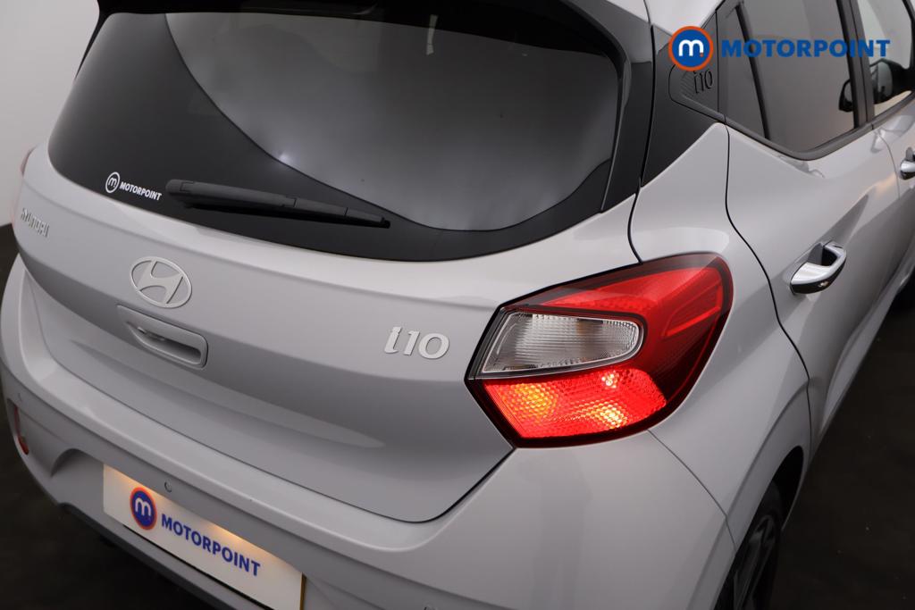 Hyundai I10 Premium Automatic Petrol Hatchback - Stock Number (1547679) - 15th supplementary image