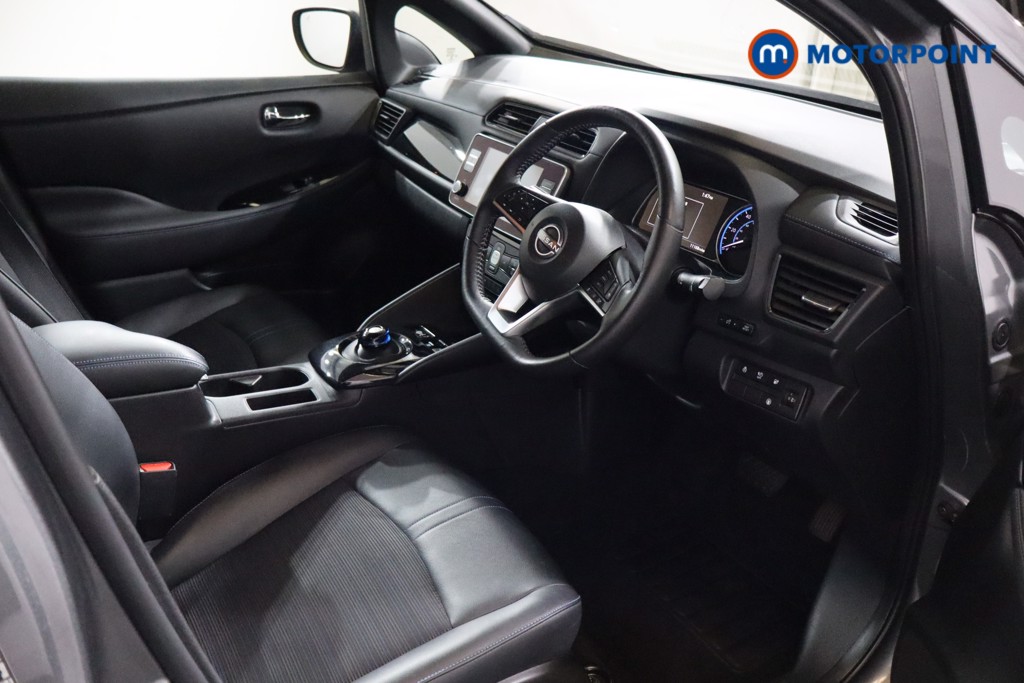 Nissan Leaf N-Connecta Automatic Electric Hatchback - Stock Number (1548763) - 1st supplementary image