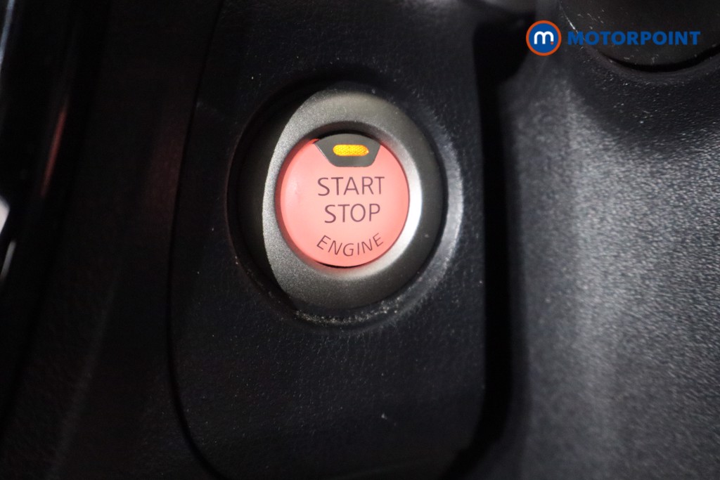 Nissan Juke Tekna Automatic Petrol SUV - Stock Number (1550393) - 23rd supplementary image