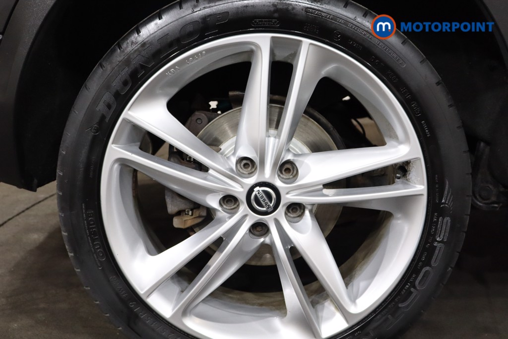Nissan Qashqai N-Motion Manual Petrol SUV - Stock Number (1527183) - 12th supplementary image