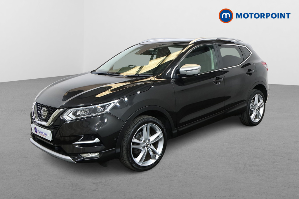 Nissan Qashqai N-Motion Manual Petrol SUV - Stock Number (1527183) - Passenger side front corner