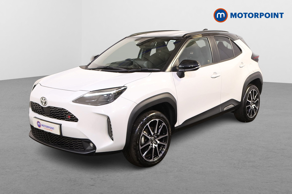 Toyota Yaris Cross Gr Sport Automatic Petrol-Electric Hybrid Estate - Stock Number (1532074) - Passenger side front corner