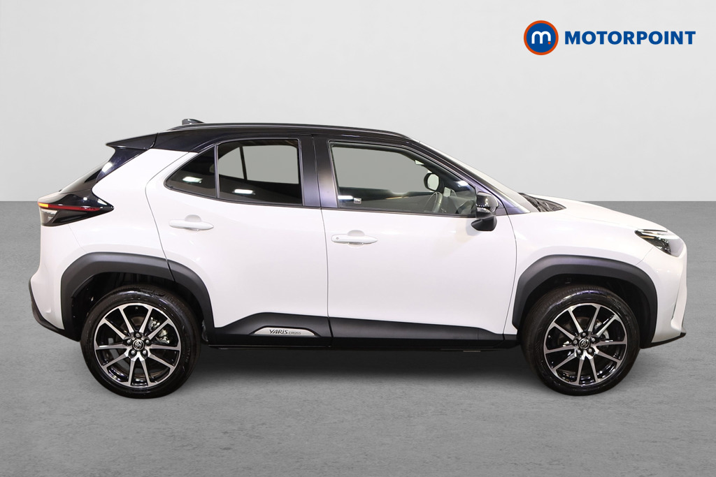 Toyota Yaris Cross Gr Sport Automatic Petrol-Electric Hybrid Estate - Stock Number (1532074) - Drivers side