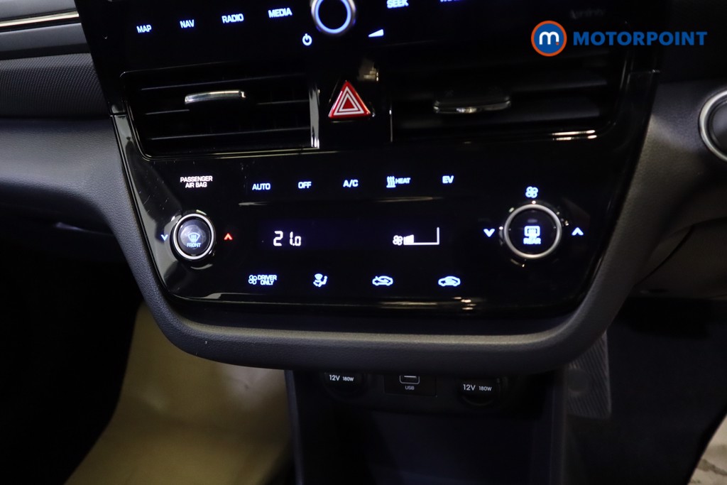 Hyundai Ioniq Premium Automatic Electric Hatchback - Stock Number (1536910) - 4th supplementary image