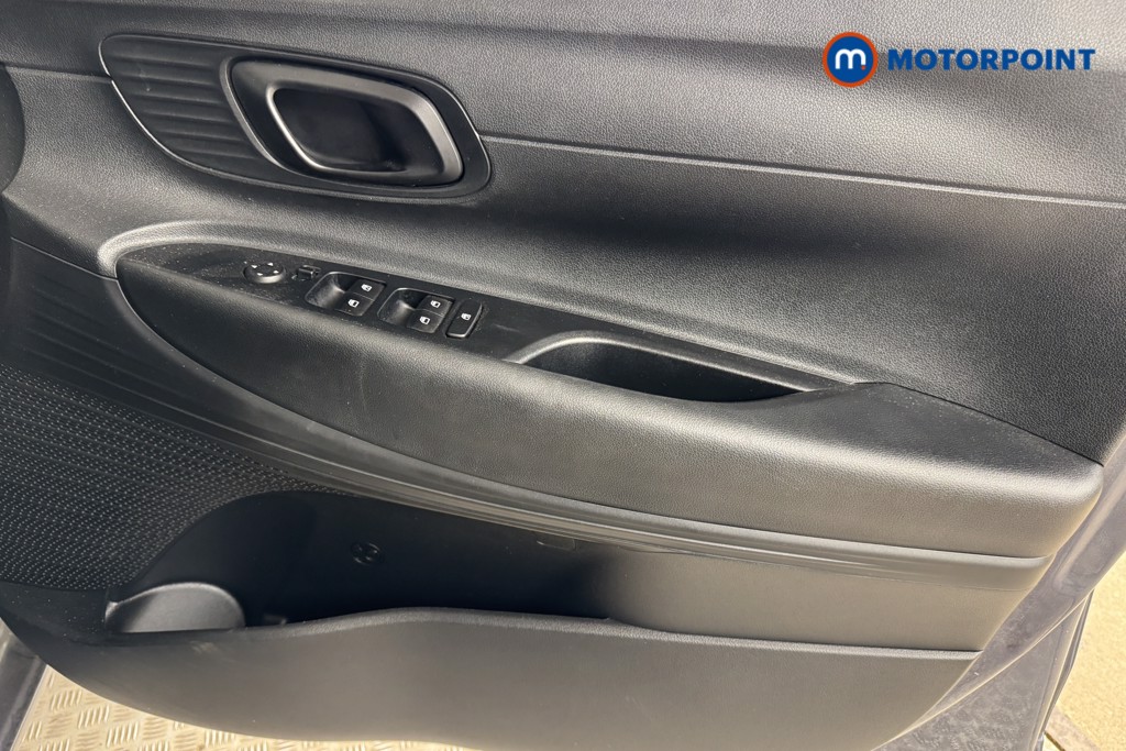 Hyundai I20 Se Connect Manual Petrol Hatchback - Stock Number (1537099) - 15th supplementary image