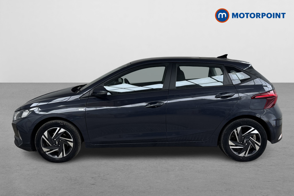 Hyundai I20 Se Connect Manual Petrol Hatchback - Stock Number (1537099) - Passenger side