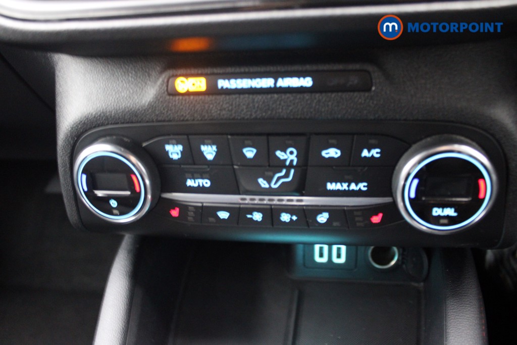 Ford Focus St-Line X Manual Diesel Estate - Stock Number (1540735) - 4th supplementary image