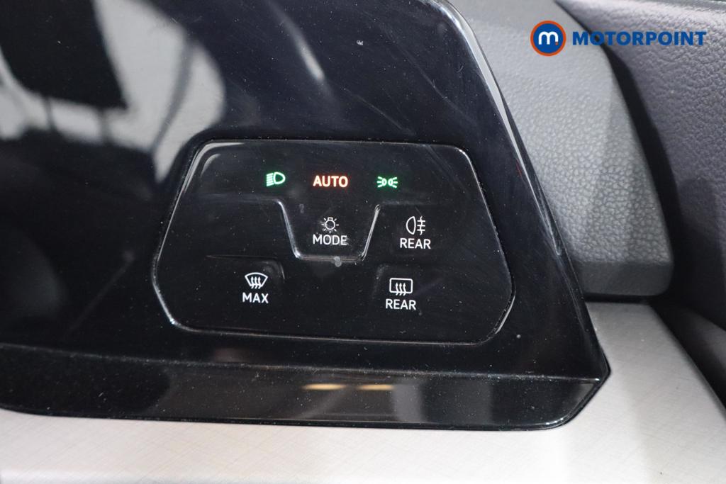 Volkswagen Golf Life Manual Petrol Hatchback - Stock Number (1541943) - 11th supplementary image