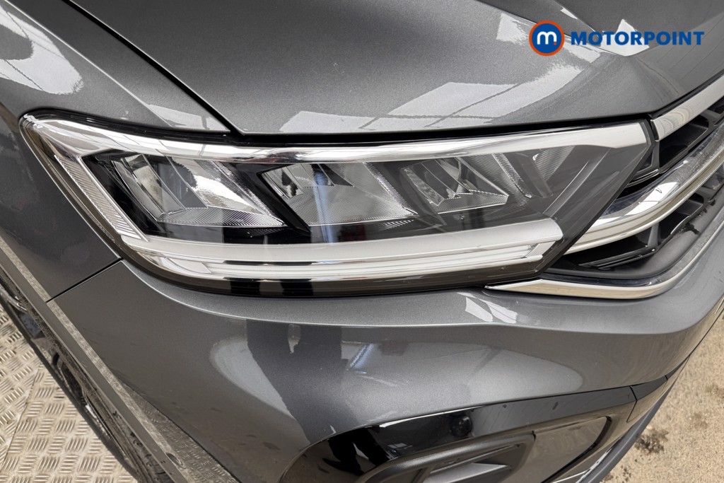 Volkswagen T-Roc R-Line Manual Petrol SUV - Stock Number (1543576) - 19th supplementary image