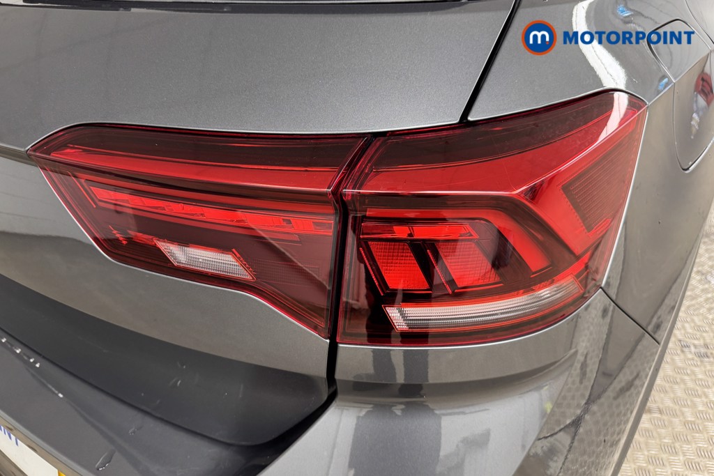 Volkswagen T-Roc R-Line Manual Petrol SUV - Stock Number (1543576) - 20th supplementary image
