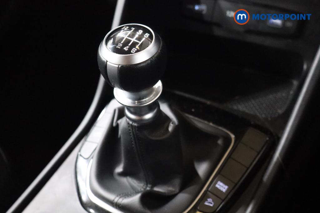 Hyundai Tucson Se Connect Manual Petrol SUV - Stock Number (1544018) - 6th supplementary image