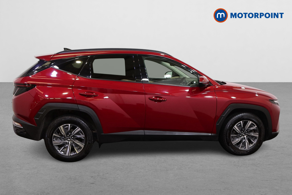 Hyundai Tucson Se Connect Manual Petrol SUV - Stock Number (1544030) - Drivers side