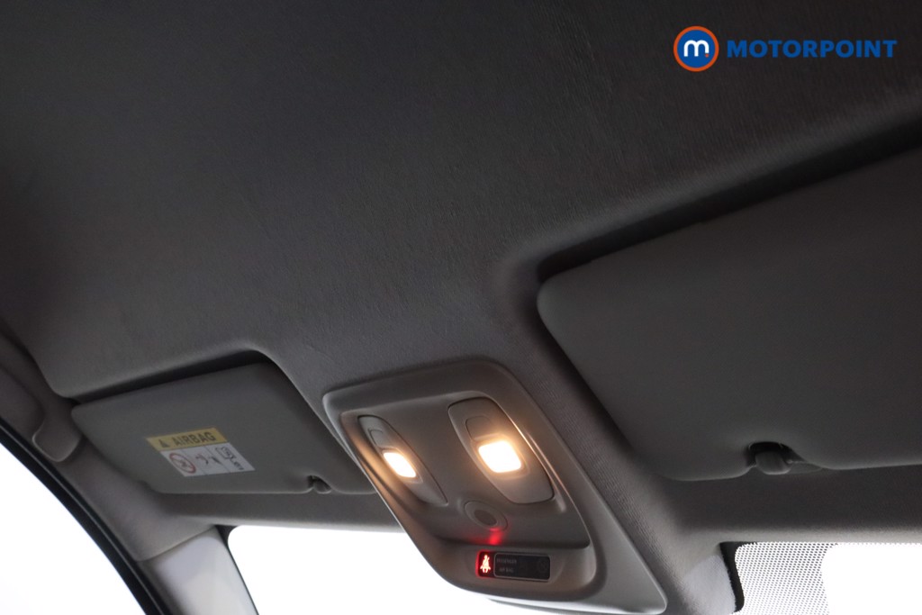 Renault Clio Iconic Manual Petrol Hatchback - Stock Number (1544401) - 6th supplementary image