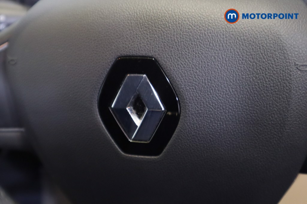 Renault Clio Iconic Manual Petrol Hatchback - Stock Number (1544401) - 10th supplementary image