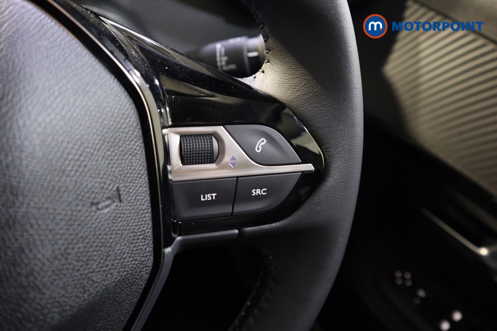 Peugeot 208 Allure Manual Petrol Hatchback - Stock Number (1544797) - 4th supplementary image