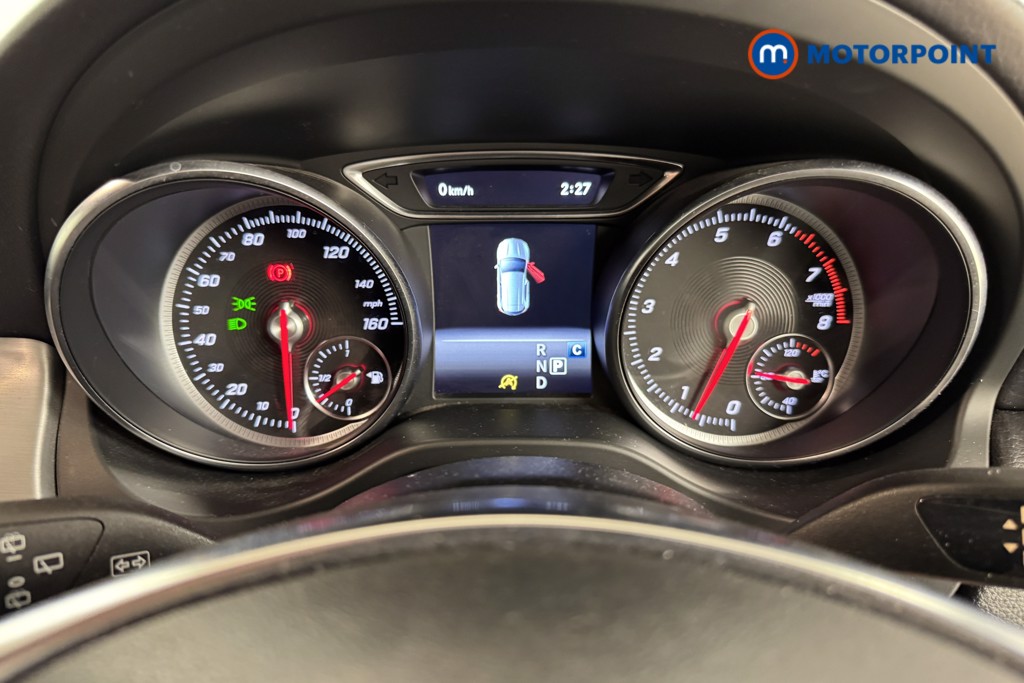 Mercedes-Benz GLA Amg Line Automatic Petrol SUV - Stock Number (1545688) - 9th supplementary image