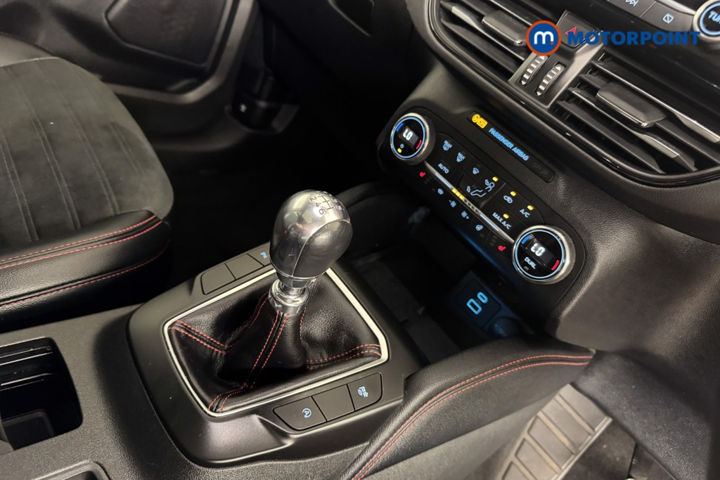 Ford Kuga St-Line X Edition Manual Petrol SUV - Stock Number (1545781) - 11th supplementary image