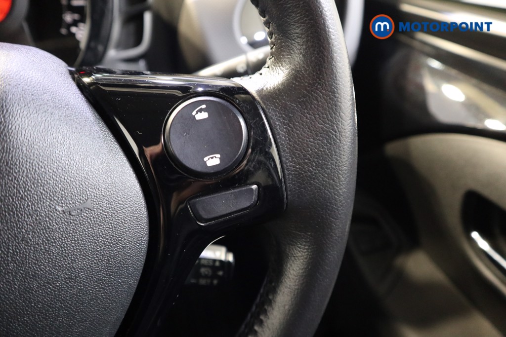 Peugeot 108 Allure Manual Petrol Hatchback - Stock Number (1546018) - 4th supplementary image