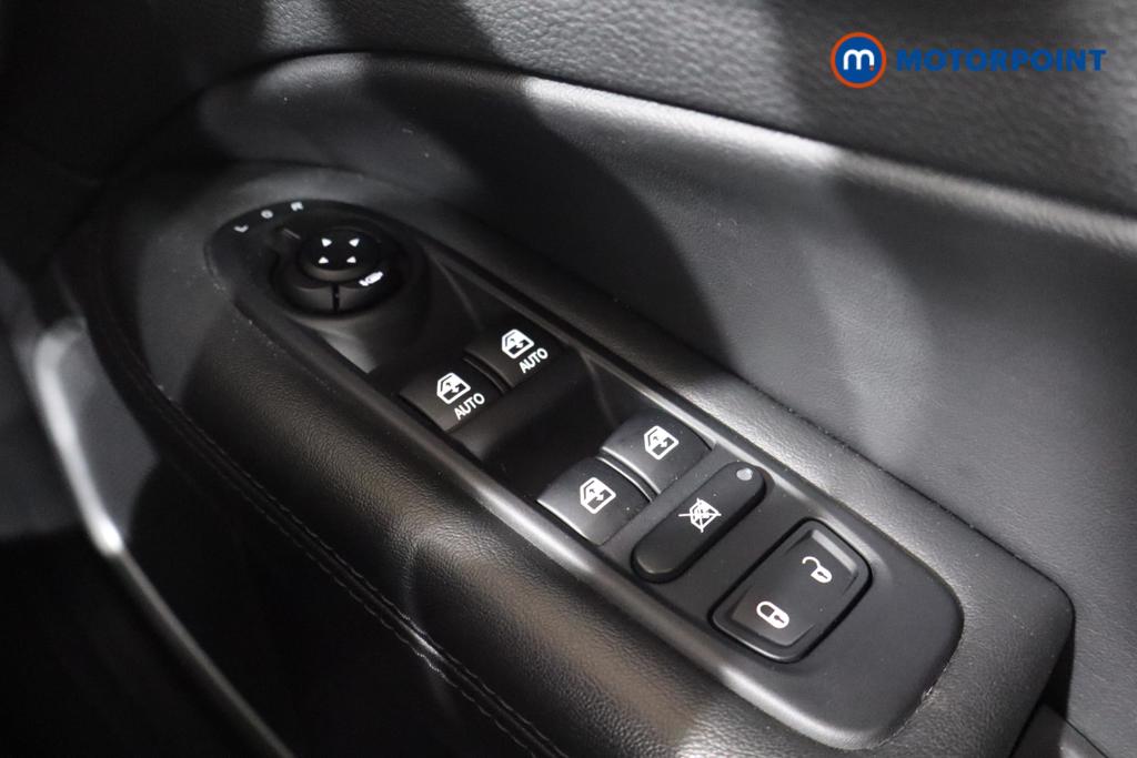Jeep Compass Night Eagle Manual Petrol SUV - Stock Number (1546553) - 15th supplementary image