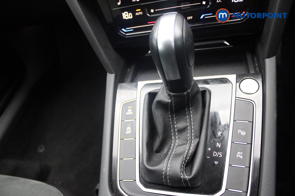 Volkswagen Arteon R-Line Automatic Diesel Estate - Stock Number (1547004) - 10th supplementary image