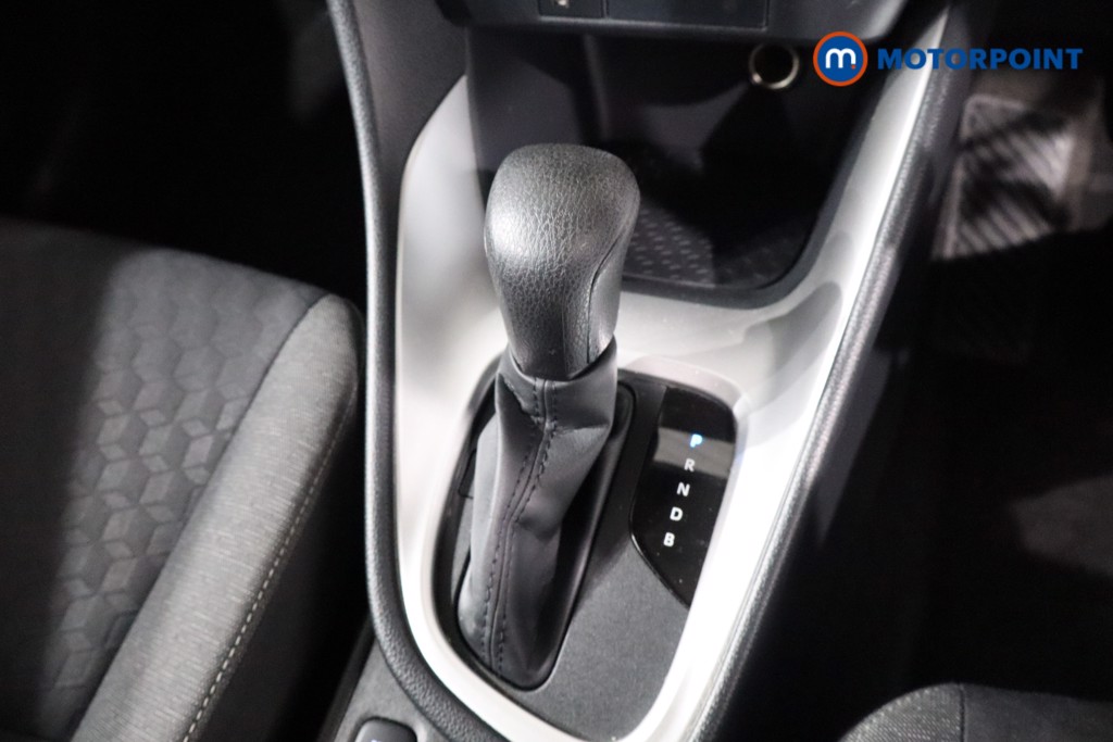Toyota Yaris Icon Automatic Petrol-Electric Hybrid Hatchback - Stock Number (1547097) - 17th supplementary image