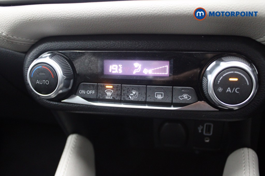 Nissan Micra Tekna Manual Petrol Hatchback - Stock Number (1547130) - 10th supplementary image