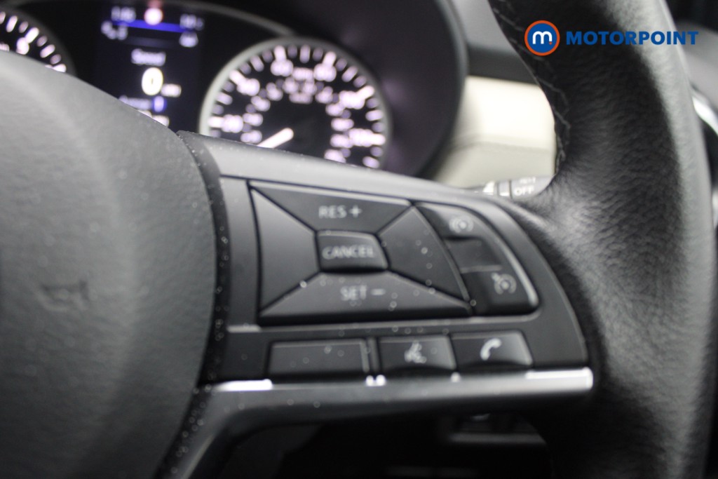 Nissan Micra Tekna Manual Petrol Hatchback - Stock Number (1547130) - 13th supplementary image