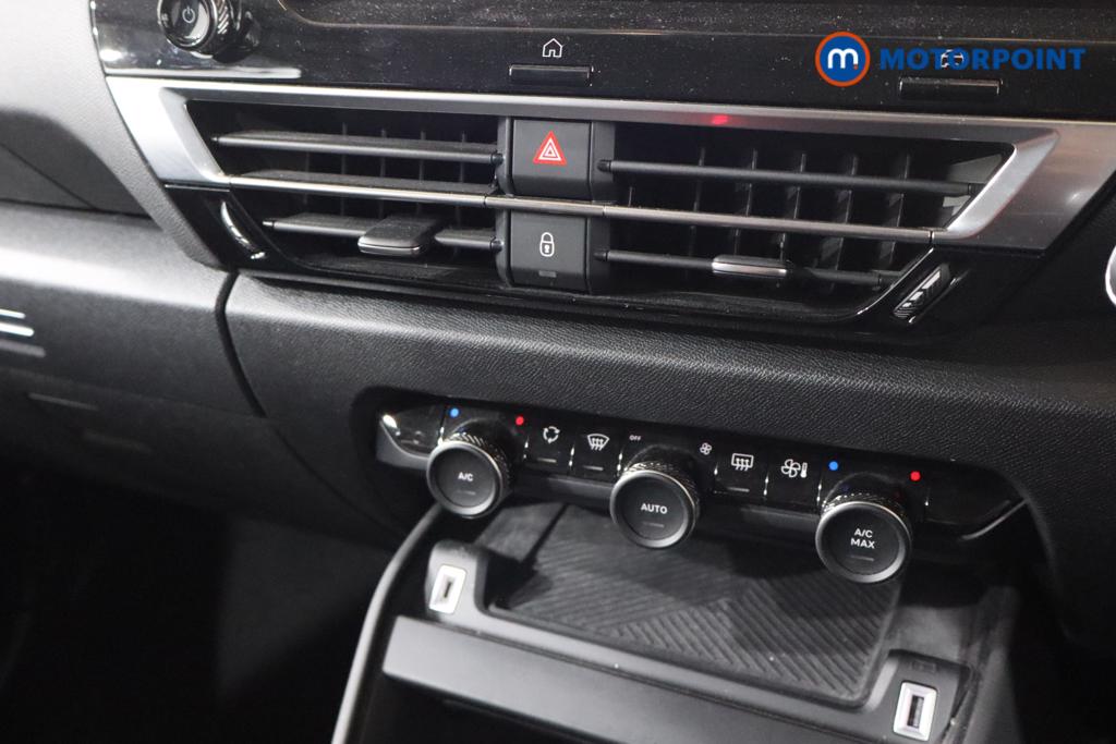 Citroen C4 Shine Automatic Electric Hatchback - Stock Number (1547151) - 4th supplementary image
