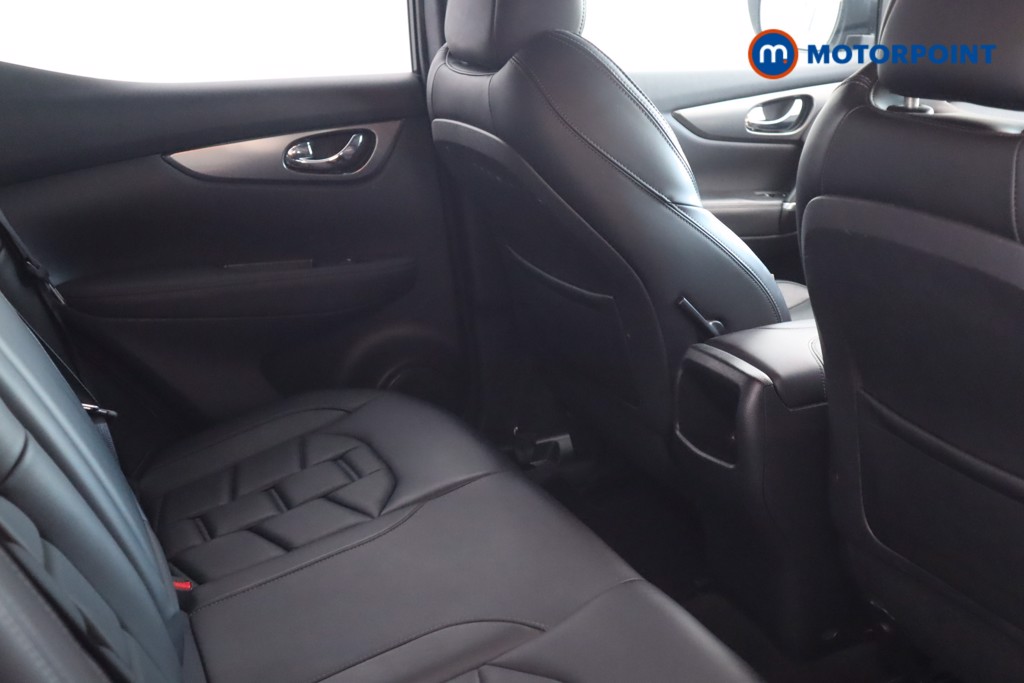 Nissan Qashqai Tekna-Plus Manual Petrol SUV - Stock Number (1547212) - 5th supplementary image