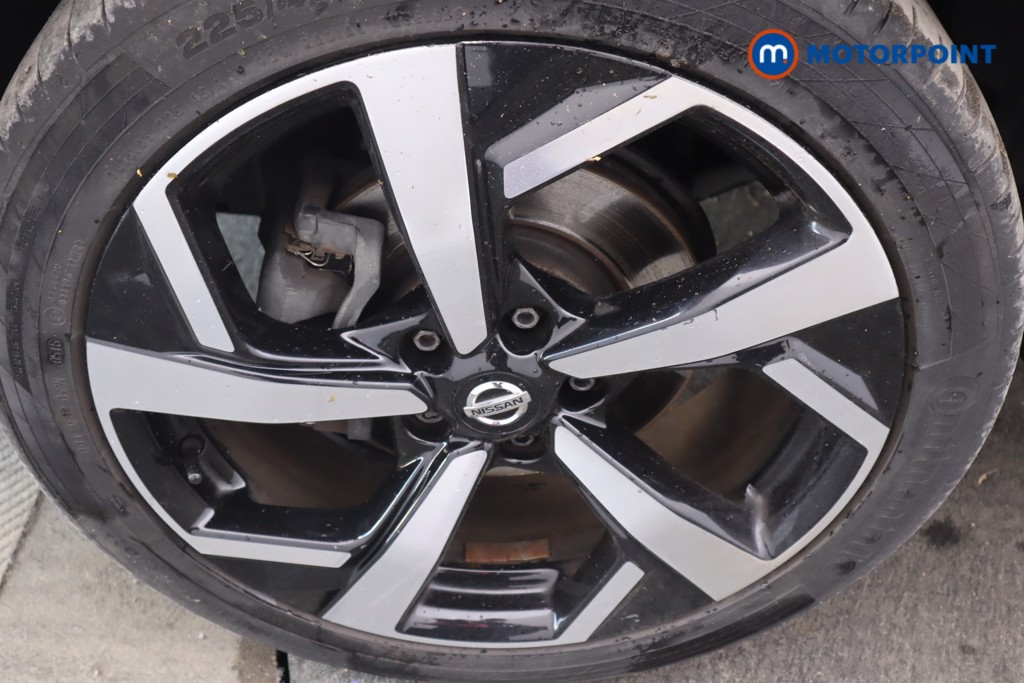Nissan Qashqai Tekna-Plus Manual Petrol SUV - Stock Number (1547212) - 8th supplementary image