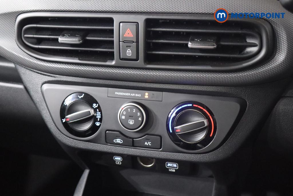Hyundai I10 Advance Automatic Petrol Hatchback - Stock Number (1547258) - 4th supplementary image