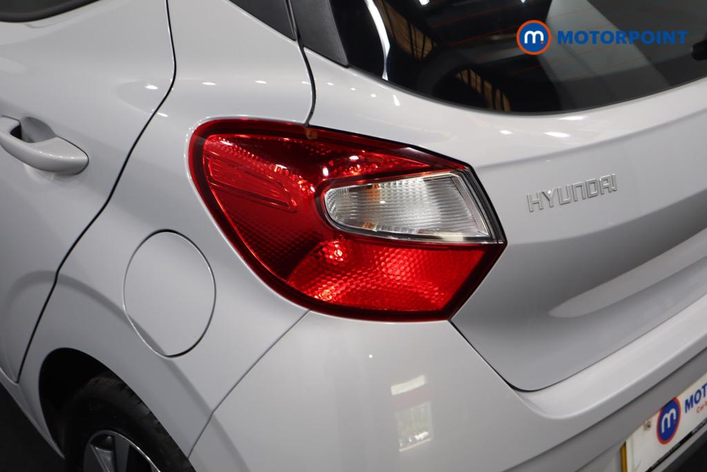 Hyundai I10 Advance Automatic Petrol Hatchback - Stock Number (1547258) - 18th supplementary image