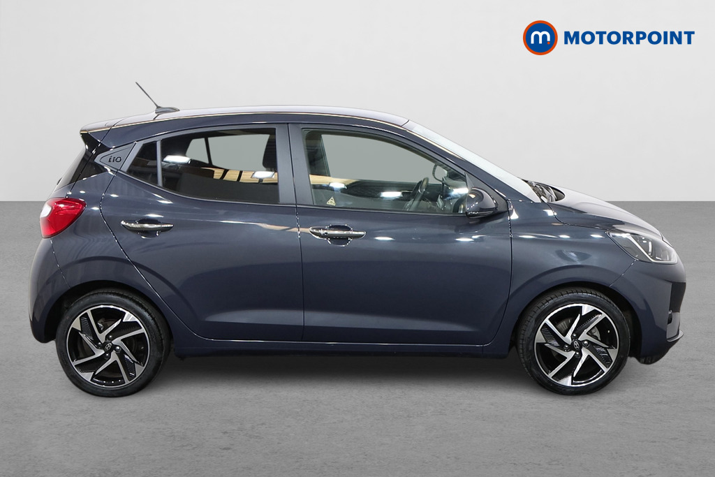 Hyundai I10 Premium Automatic Petrol Hatchback - Stock Number (1547325) - Drivers side