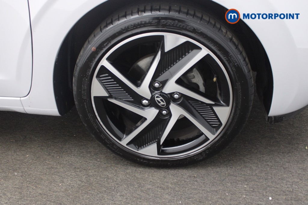Hyundai I10 Premium Automatic Petrol Hatchback - Stock Number (1547339) - 15th supplementary image