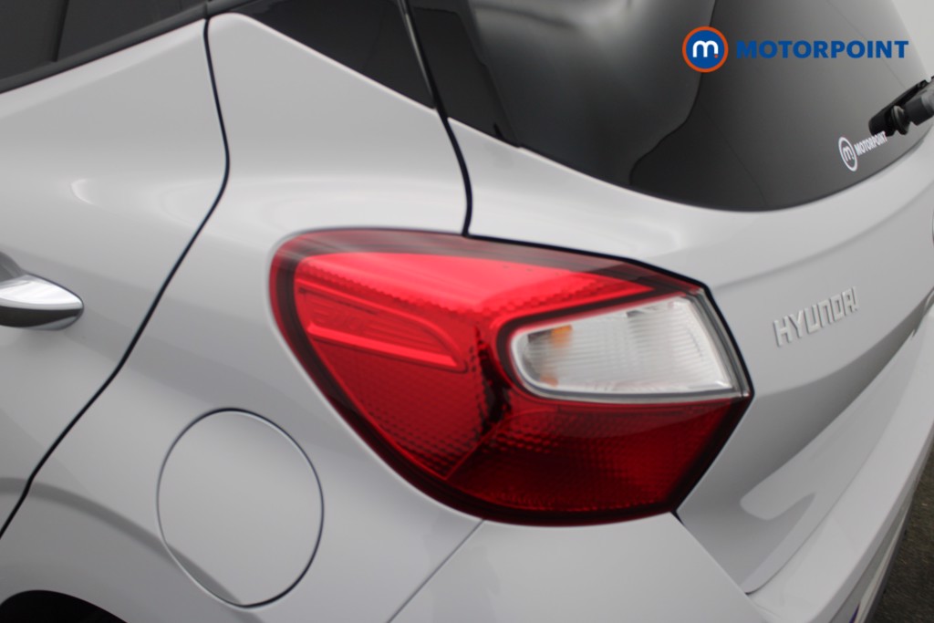 Hyundai I10 Premium Automatic Petrol Hatchback - Stock Number (1547339) - 25th supplementary image