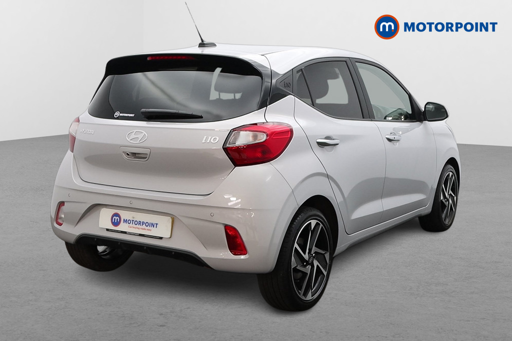 Hyundai I10 Premium Automatic Petrol Hatchback - Stock Number (1547339) - Drivers side rear corner