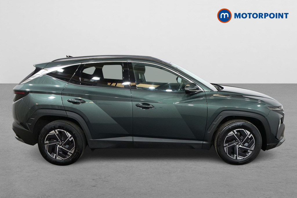 Hyundai Tucson Advance Manual Petrol SUV - Stock Number (1547427) - Drivers side