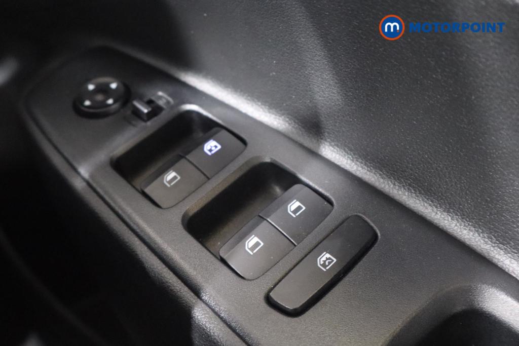 Hyundai I10 Advance Automatic Petrol Hatchback - Stock Number (1547511) - 12th supplementary image