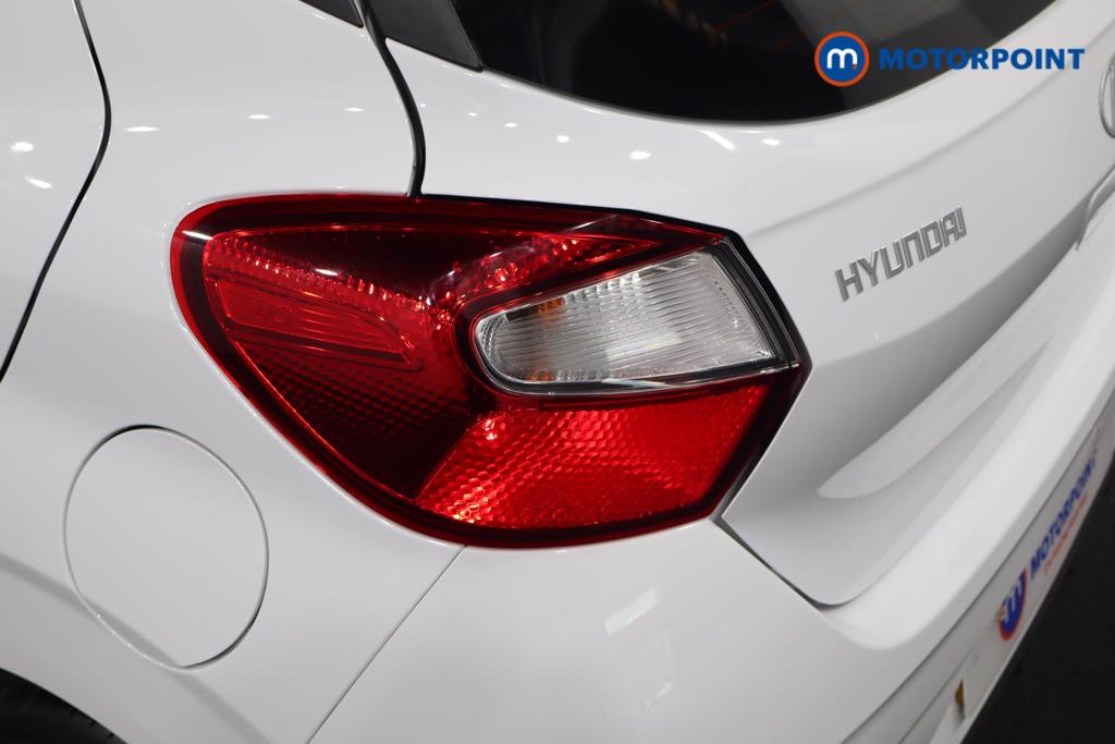 Hyundai I10 Advance Automatic Petrol Hatchback - Stock Number (1547511) - 20th supplementary image