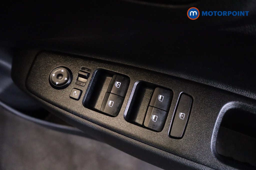 Hyundai I10 Premium Automatic Petrol Hatchback - Stock Number (1547569) - 7th supplementary image