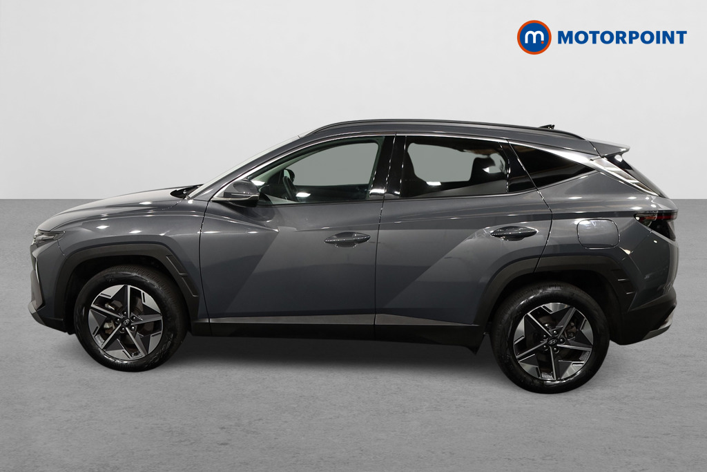 Hyundai Tucson Premium Automatic Petrol-Electric Hybrid SUV - Stock Number (1547608) - Passenger side