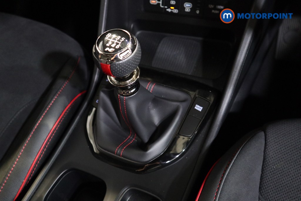 Hyundai Tucson N Line S Manual Petrol SUV - Stock Number (1547637) - 8th supplementary image