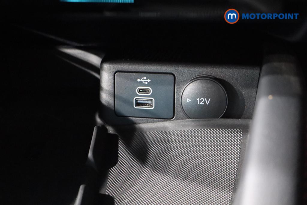 Ford Kuga St-Line X Automatic Petrol Plug-In Hybrid SUV - Stock Number (1547720) - 5th supplementary image