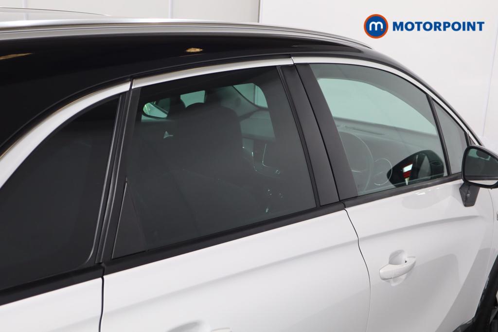 Vauxhall Crossland Ultimate Automatic Petrol SUV - Stock Number (1547846) - 24th supplementary image