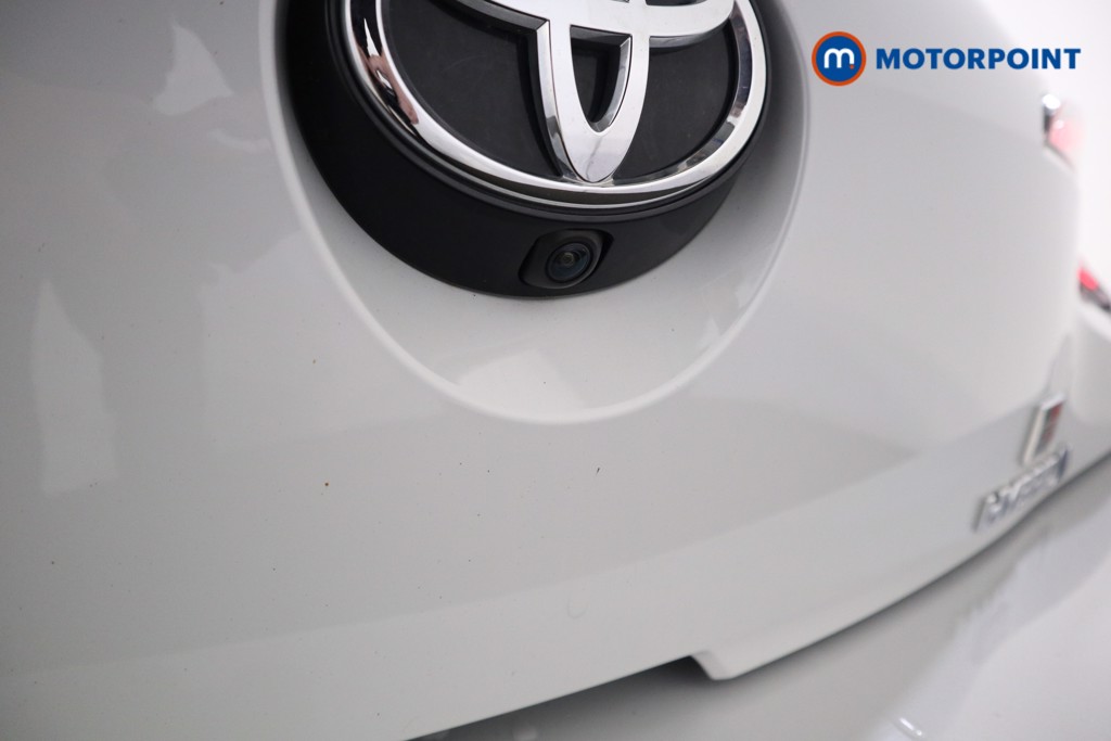 Toyota Corolla Gr Sport Automatic Petrol-Electric Hybrid Hatchback - Stock Number (1547905) - 19th supplementary image