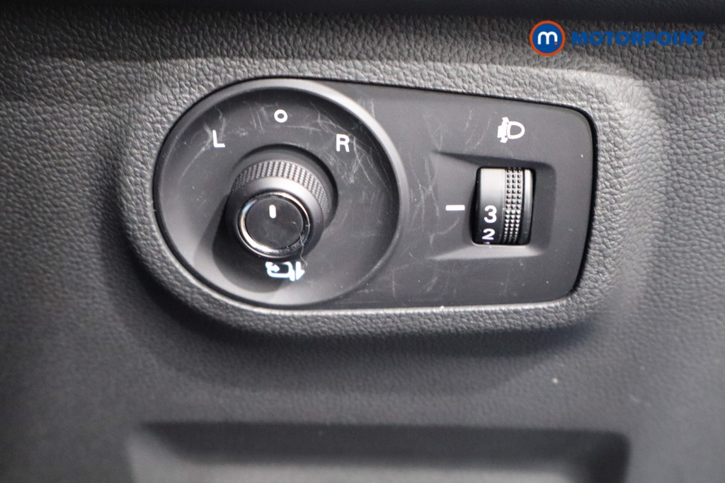 Mg Motor Uk ZS Exclusive Automatic Petrol SUV - Stock Number (1548575) - 21st supplementary image