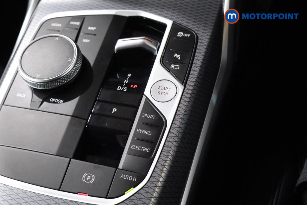 BMW 3 Series M Sport Automatic Petrol Plug-In Hybrid Saloon - Stock Number (1548779) - 6th supplementary image