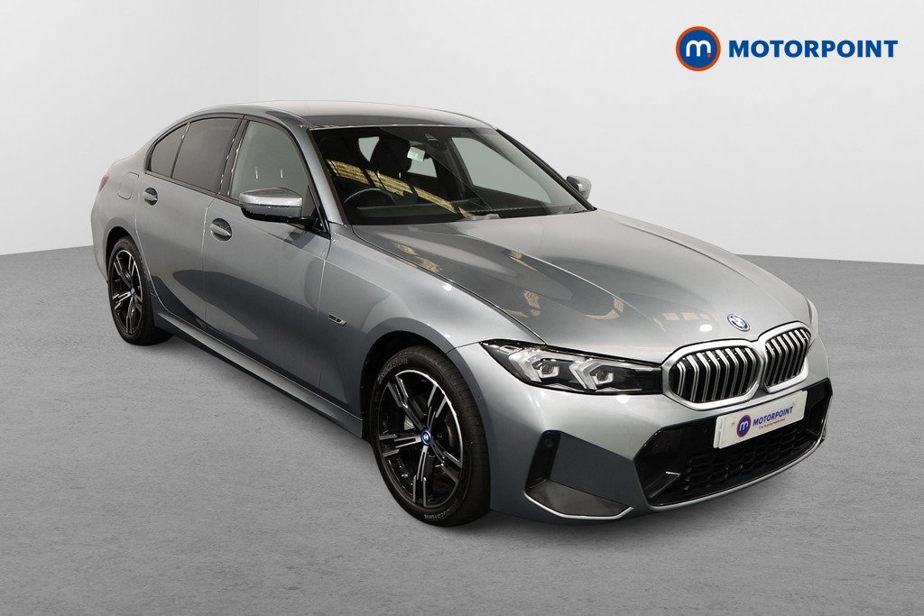 BMW 3 Series M Sport Automatic Petrol Plug-In Hybrid Saloon - Stock Number (1548779) - Drivers side front corner