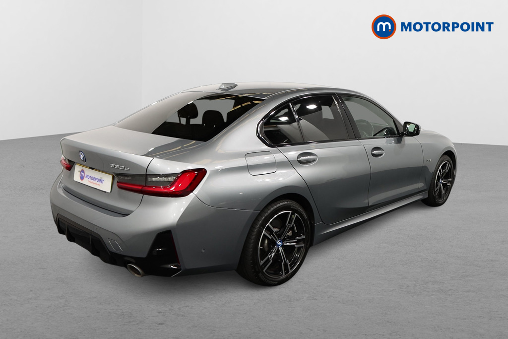BMW 3 Series M Sport Automatic Petrol Plug-In Hybrid Saloon - Stock Number (1548779) - Drivers side rear corner