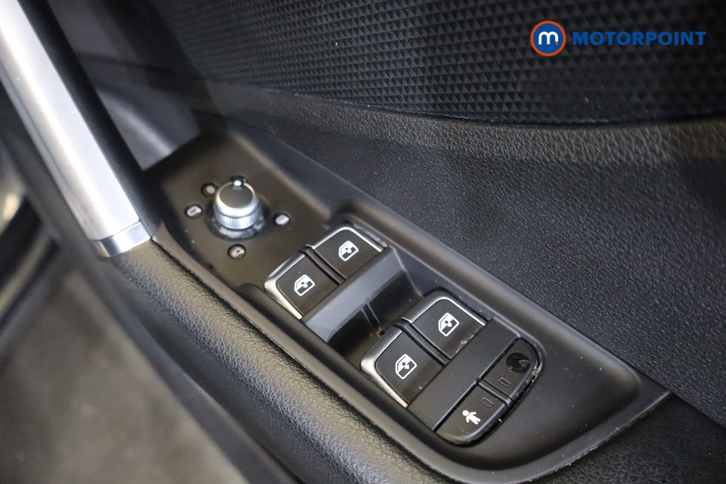 Audi Q2 S Line Automatic Petrol SUV - Stock Number (1548782) - 9th supplementary image